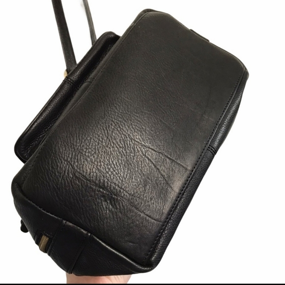 Fossil bag with matching wallet - Picture 6 of 16